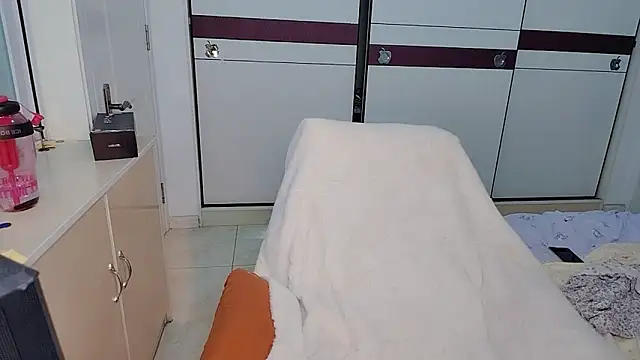 Song 99 online show from September 11, 2025, 2:22 am