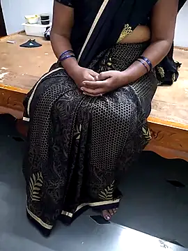 laxmitelugu78 online show from January 24, 2025, 1:25 pm