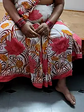 laxmitelugu78 online show from February 4, 2025, 10:54 am