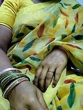 laxmitelugu78 online show from March 7, 2025, 3:07 pm