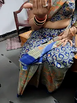 laxmitelugu78 online show from March 5, 2025, 11:27 pm