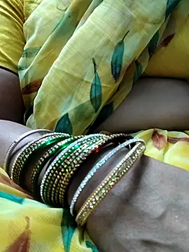 laxmitelugu78 online show from March 9, 2025, 2:21 pm