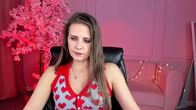 Snapshot of EmiliaBedy chatting on March 21, 2025, 12:17 pm EmiliaBedy online show from March 21, 2025, 12:17 pm