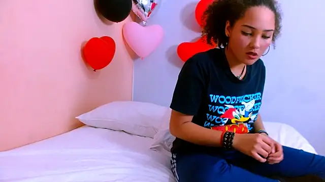 cameron cooper01 online show from February 19, 2025, 5:06 pm