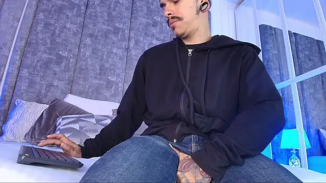 kaletattoo online show from April 7, 2026, 11:12 am