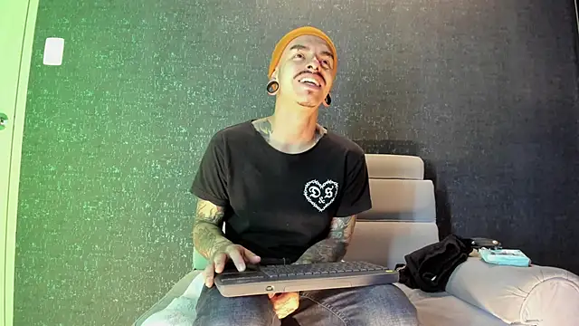 kaletattoo online show from November 13, 2025, 11:03 am