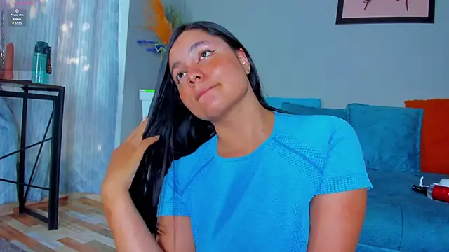 evaa greey online show from November 19, 2025, 8:09 pm