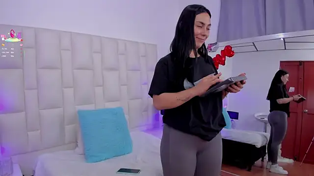 Ariana rouse online show from March 20, 2025, 1:02 am