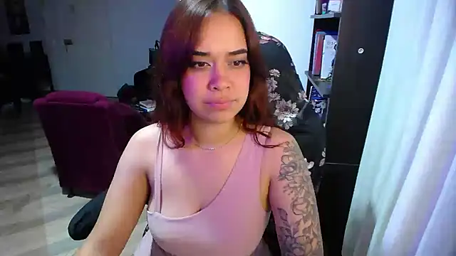 Snapshot of anyablack2 chatting on October 8, 2025, 6:15 am anyablack2 online show from October 8, 2025, 6:15 am