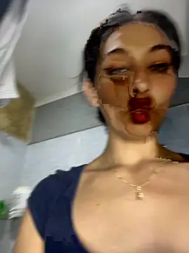 Snapshot of vicky__skinny_1 chatting on October 2, 2025, 12:36 am vicky skinny 1 online show from October 2, 2025, 12:36 am