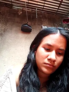 Snapshot of sol_miluna2 chatting on October 23, 2025, 4:05 pm sol miluna2 online show from October 23, 2025, 4:05 pm