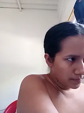 Snapshot of sol_miluna2 chatting on September 28, 2025, 7:10 pm sol miluna2 online show from September 28, 2025, 7:10 pm