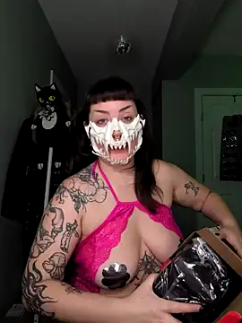 goblingirl888 online show from November 12, 2025, 7:34 am