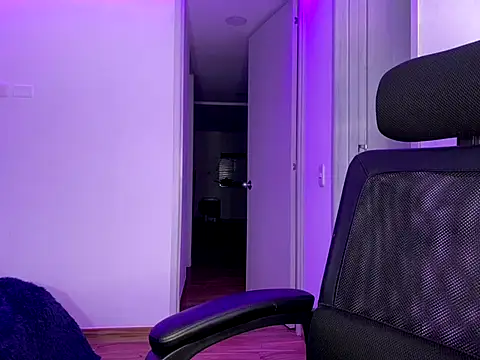 Snapshot of Juanmres chatting on September 12, 2025, 6:35 am Juanmres online show from September 12, 2025, 6:35 am