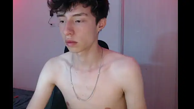 Snapshot of Juanmres chatting on November 10, 2025, 3:33 am Juanmres online show from November 10, 2025, 3:33 am