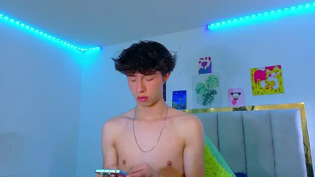 Juanmres online show from July 1, 2026, 4:29 pm