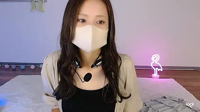 Snapshot of hinano_JP chatting on September 16, 2025, 1:28 am hinano JP online show from September 16, 2025, 1:28 am