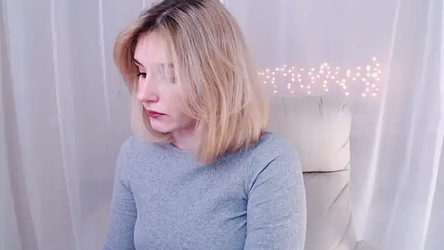 Snapshot of Freya_Celestial chatting on March 8, 2025, 11:16 am Freya Celestial online show from March 8, 2025, 11:16 am