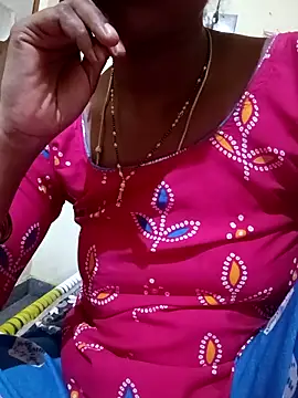 Snapshot of TeluguammayiMahi chatting on October 7, 2025, 5:03 pm TeluguammayiMahi online show from October 7, 2025, 5:03 pm