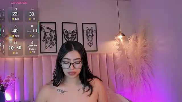 Snapshot of Zoe_Banks_ chatting on September 26, 2025, 12:56 pm Zoe Banks online show from September 26, 2025, 12:56 pm