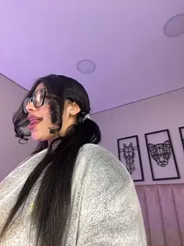 Snapshot of Zoe_Banks_ chatting on September 12, 2025, 1:11 pm Zoe Banks online show from September 12, 2025, 1:11 pm