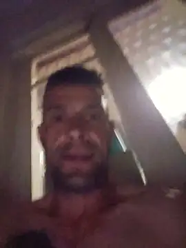 Snapshot of Schkodnik chatting on June 21, 2026, 9:31 pm Schkodnik online show from June 21, 2026, 9:31 pm