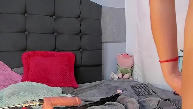 Alice evans lov online show from March 19, 2025, 10:33 am