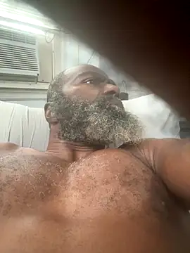 Snapshot of shavez5888 chatting on November 3, 2025, 3:15 pm shavez5888 online show from November 3, 2025, 3:15 pm