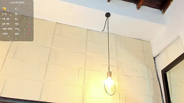 SamanthaMilann online show from November 25, 2025, 10:04 am