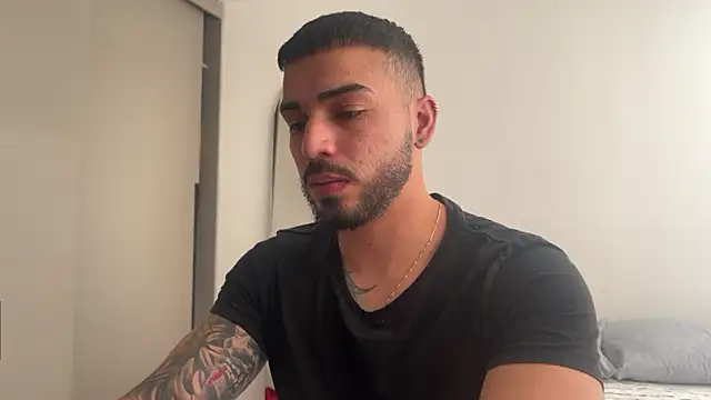 Snapshot of lorenzo_blanc chatting on February 19, 2025, 9:58 pm lorenzo blanc online show from February 19, 2025, 9:58 pm