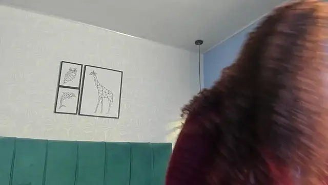 ninna curly online show from April 17, 2026, 5:43 am