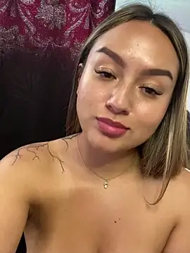 Snapshot of Iam_Cassi chatting on February 25, 2025, 8:32 pm Iam Cassi online show from February 25, 2025, 8:32 pm