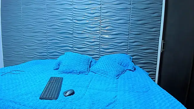 adhara smithxv online show from January 31, 2025, 8:32 am