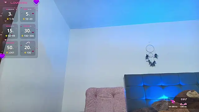 Sophie Astor online show from October 22, 2025, 9:13 pm