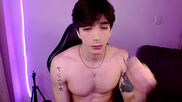 Snapshot of H3ll_B0I chatting on May 30, 2026, 6:09 am H3ll B0I online show from May 30, 2026, 6:09 am