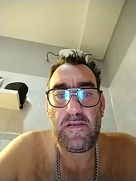 Snapshot of Hardasanut chatting on October 10, 2025, 8:20 pm Hardasanut online show from October 10, 2025, 8:20 pm