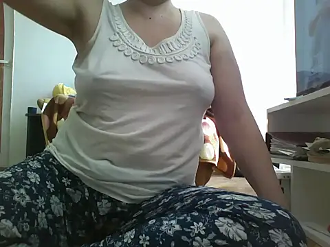 Snapshot of MatureMerisa chatting on February 24, 2025, 12:48 pm MatureMerisa online show from February 24, 2025, 12:48 pm