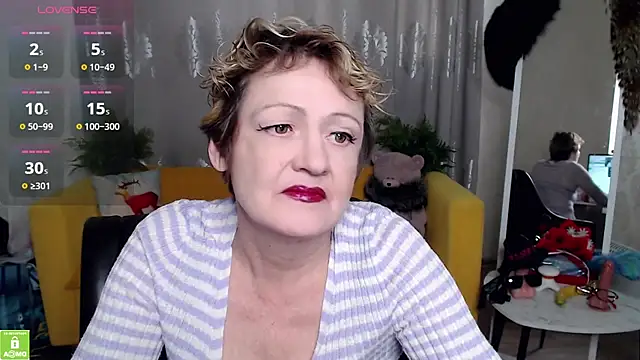 Snapshot of SexyGrandma_ chatting on February 9, 2026, 9:07 am SexyGrandma online show from February 9, 2026, 9:07 am