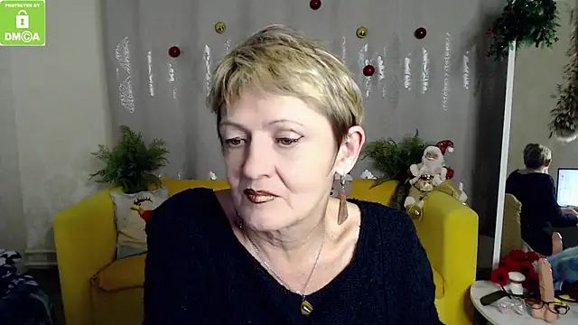 Snapshot of SexyGrandma_ chatting on December 13, 2025, 8:04 pm SexyGrandma online show from December 13, 2025, 8:04 pm