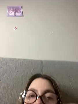 DearAlise online show from July 6, 2026, 11:50 am