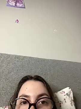 DearAlise online show from July 10, 2026, 12:16 pm