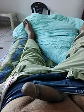 Snapshot of xmanrawan2 chatting on November 15, 2025, 8:40 am xmanrawan2 online show from November 15, 2025, 8:40 am