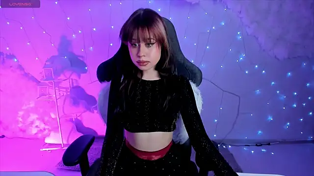 Snapshot of MisaPage chatting on February 19, 2025, 6:21 pm MisaPage online show from February 19, 2025, 6:21 pm