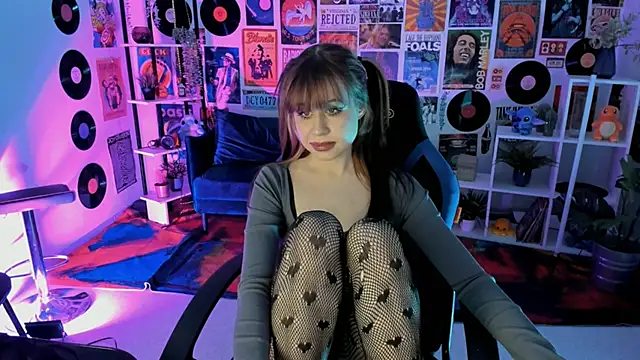 Snapshot of MisaPage chatting on March 3, 2025, 12:01 am MisaPage online show from March 3, 2025, 12:01 am