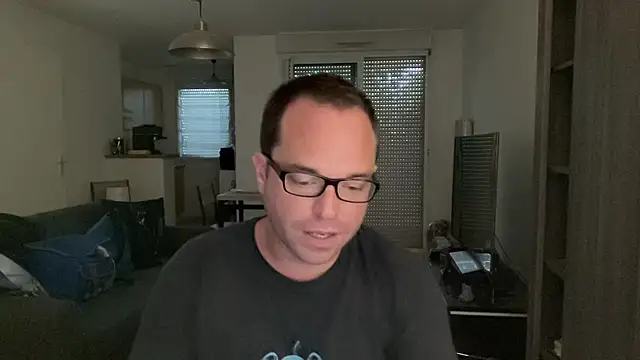 Funnyjul31 online show from May 31, 2026, 2:01 pm
