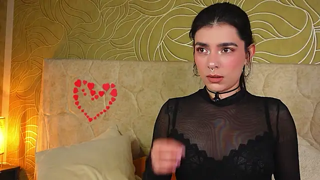 Snapshot of MillaBlis chatting on February 21, 2026, 6:54 pm MillaBlis online show from February 21, 2026, 6:54 pm