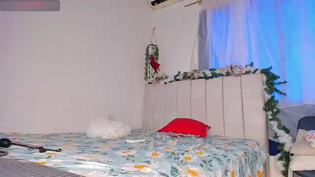 Snapshot of alice_guzman1 chatting on December 20, 2025, 6:44 pm alice guzman1 online show from December 20, 2025, 6:44 pm