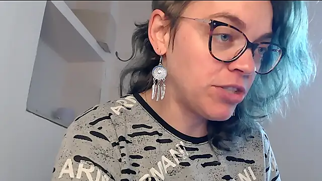 Ju-Hot online show from April 10, 2026, 4:03 pm