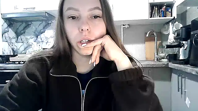 Misssweet s online show from October 17, 2025, 6:17 am