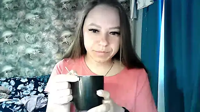 Snapshot of Misssweet_s chatting on June 1, 2026, 4:35 am Misssweet s online show from June 1, 2026, 4:35 am